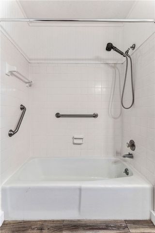 801 Mallery Street E, St Simons Island, GA 31522