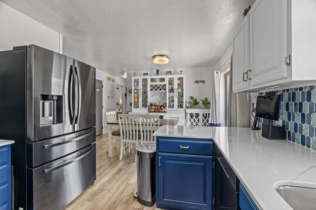 5539 Maves Trail SE, Prior Lake, MN 55372