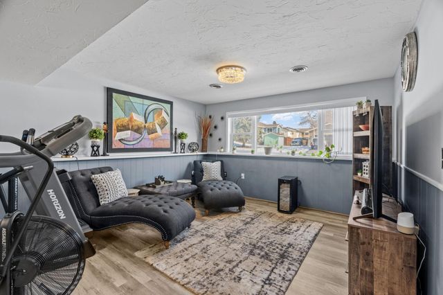 5539 Maves Trail SE, Prior Lake, MN 55372