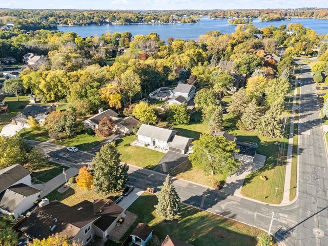 5539 Maves Trail SE, Prior Lake, MN 55372