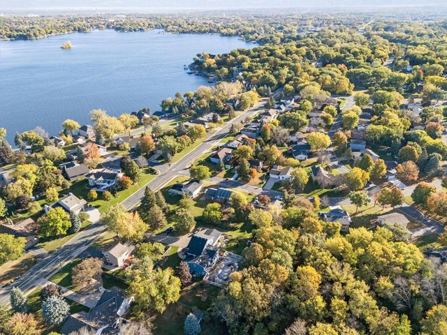 5539 Maves Trail SE, Prior Lake, MN 55372