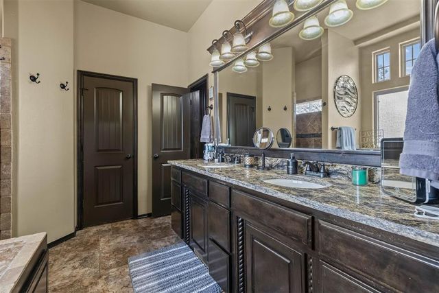 19540 Talavera Lane, Edmond, OK 73012