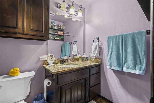 19540 Talavera Lane, Edmond, OK 73012