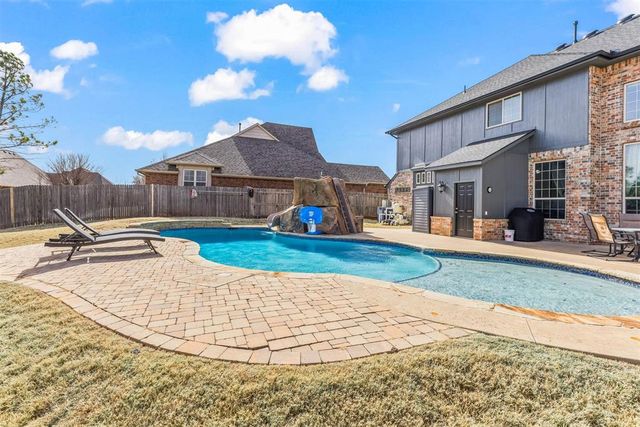 19540 Talavera Lane, Edmond, OK 73012