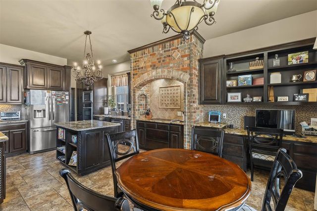 19540 Talavera Lane, Edmond, OK 73012