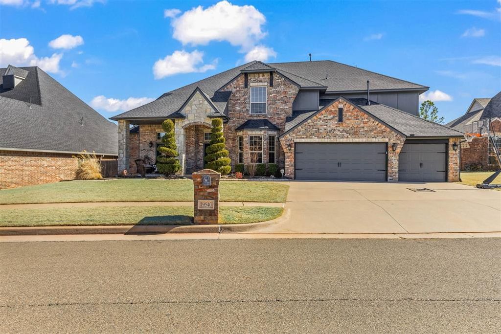 19540 Talavera Lane, Edmond, OK 73012