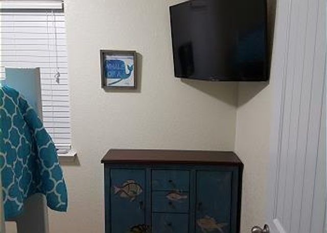 1310 Seashell Drive, Surfside Beach, TX 77541