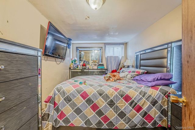 2070 Ralph Avenue, Brooklyn, NY 11234