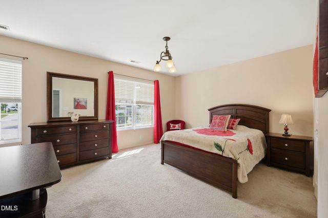 5433 Thunderidge Drive, Raleigh, NC 27610