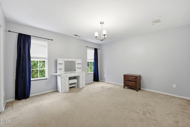 5433 Thunderidge Drive, Raleigh, NC 27610