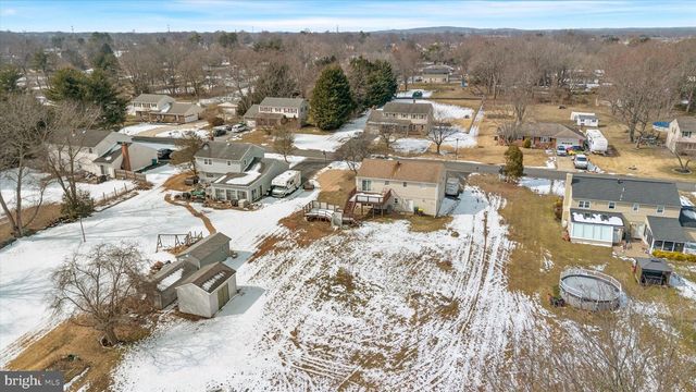 47 RAWLINGS DR, Bear, DE 19701