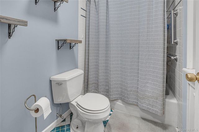 117 Ohio Avenue, Medford, NY 11763