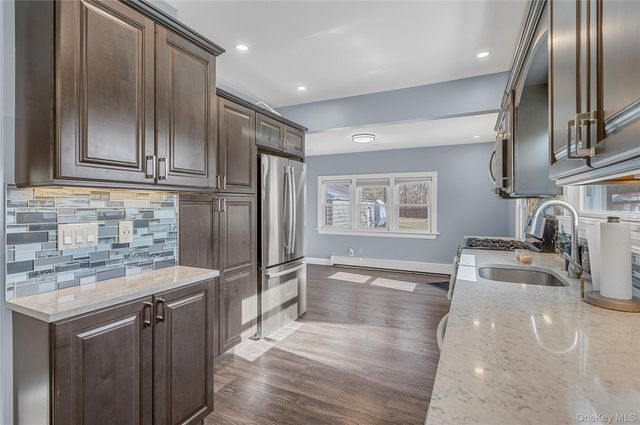 117 Ohio Avenue, Medford, NY 11763