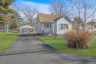 117 Ohio Avenue, Medford, NY 11763