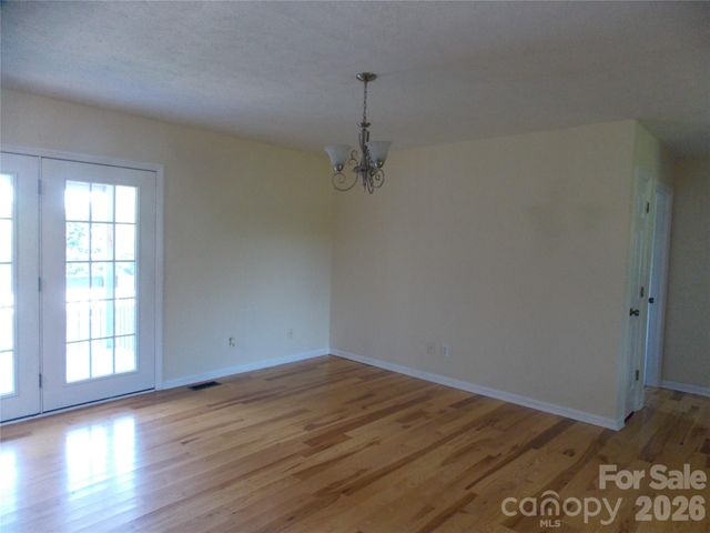 4249 Beach Road, Hudson, NC 28638