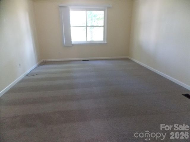 4249 Beach Road, Hudson, NC 28638