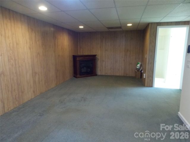 4249 Beach Road, Hudson, NC 28638