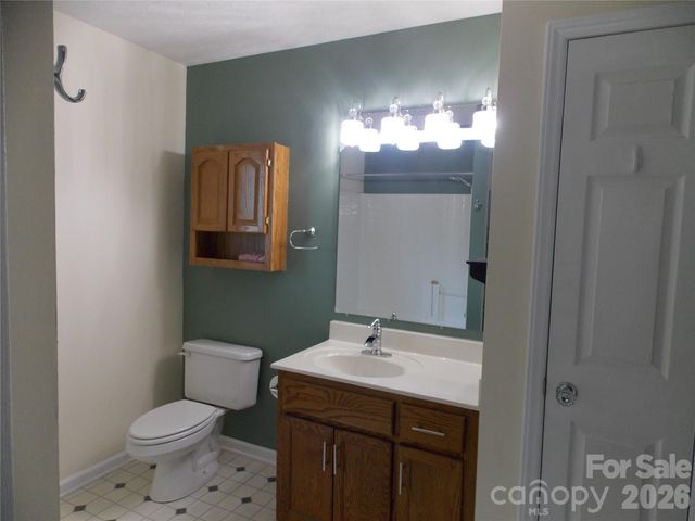 4249 Beach Road, Hudson, NC 28638