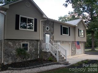 4249 Beach Road, Hudson, NC 28638