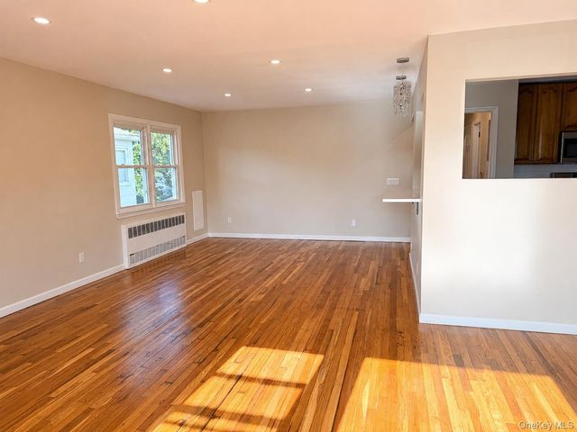 35 Gibson 2, Valley Stream, NY 11581