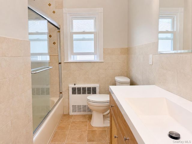 35 Gibson 2, Valley Stream, NY 11581