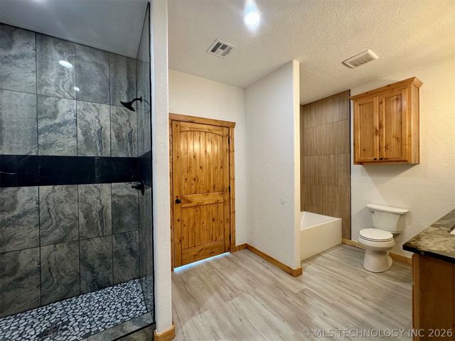 11792 Xander Lane, Kingston, OK 73439