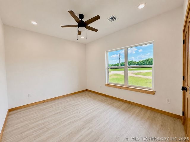 11792 Xander Lane, Kingston, OK 73439