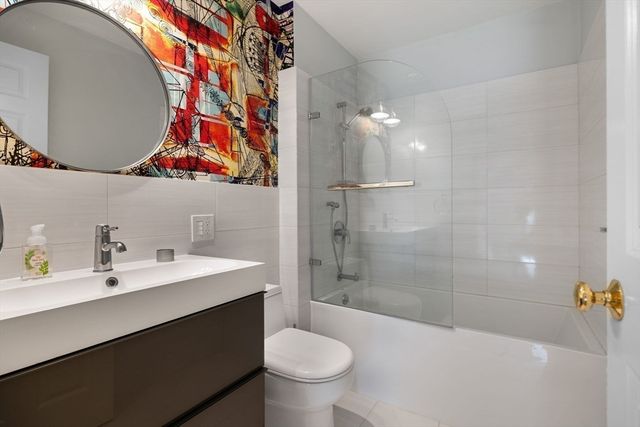 10 Blue Heron Way, Acton, MA 01720