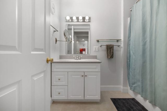 10 Blue Heron Way, Acton, MA 01720