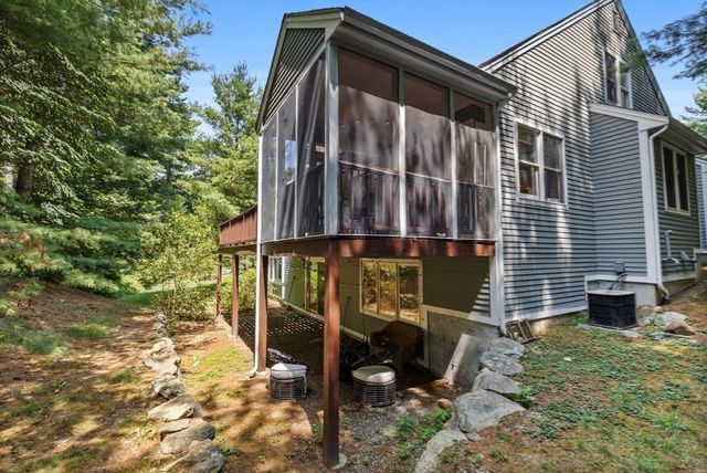 10 Blue Heron Way, Acton, MA 01720