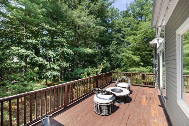 10 Blue Heron Way, Acton, MA 01720