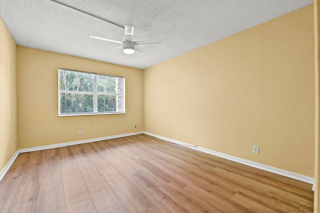 7020 Nova Drive 207d, Davie, FL 33317