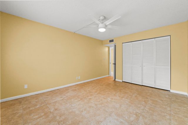 7020 Nova Drive 207d, Davie, FL 33317