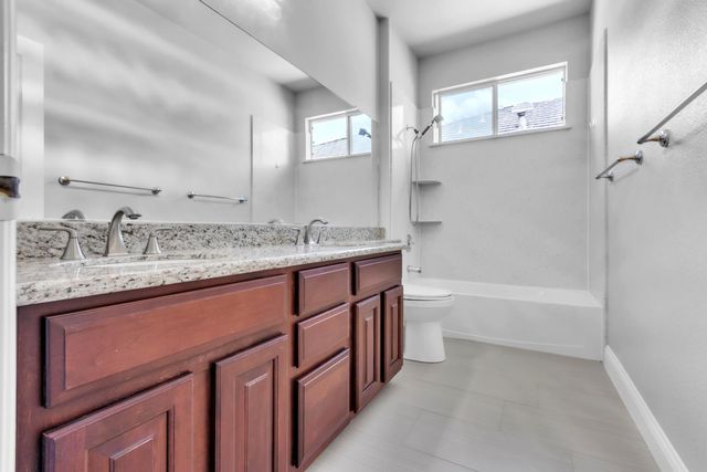 1533 Settlers Ct, Folsom, CA 95630