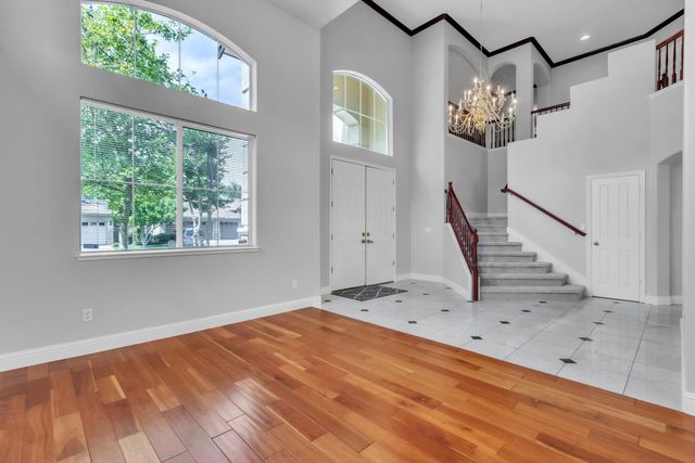 1533 Settlers Ct, Folsom, CA 95630