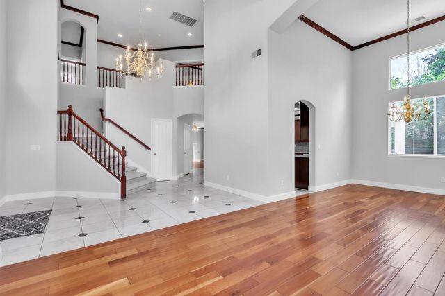 1533 Settlers Ct, Folsom, CA 95630