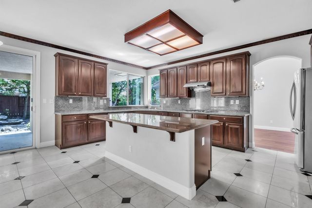 1533 Settlers Ct, Folsom, CA 95630
