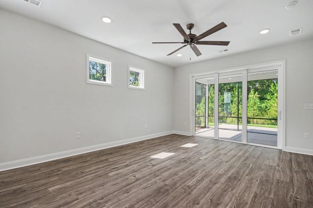 5877 Cremona Dr., Myrtle Beach, SC 29577