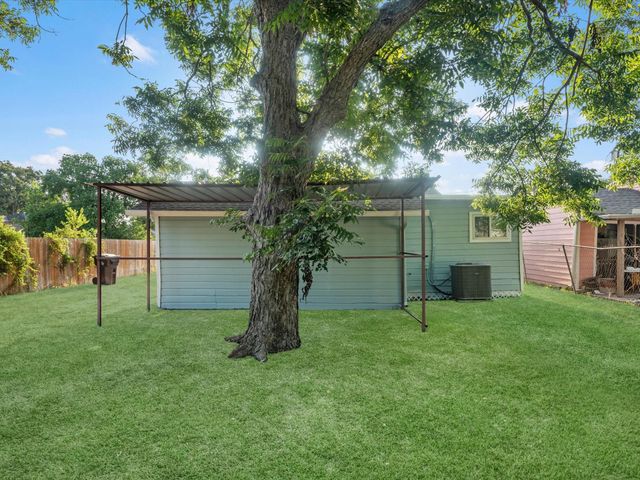 114 Weldon Street, South Houston, TX 77587