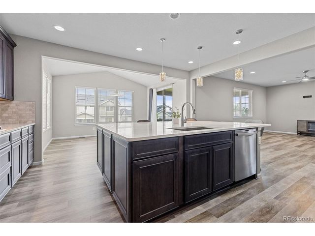 10961 Pagosa St, Commerce City, CO 80022