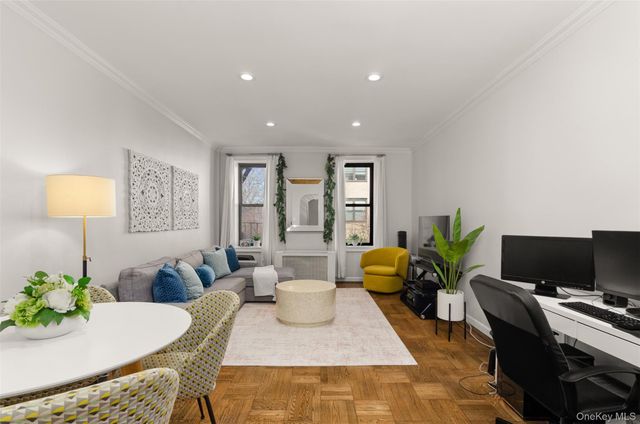 7101 Shore Road 2C, Brooklyn, NY 11209