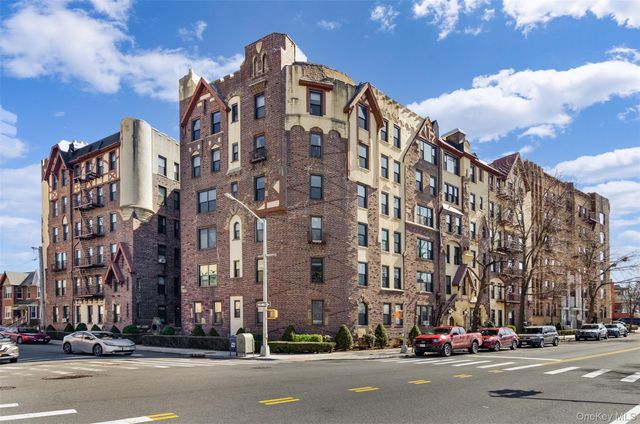 7101 Shore Road 2C, Brooklyn, NY 11209