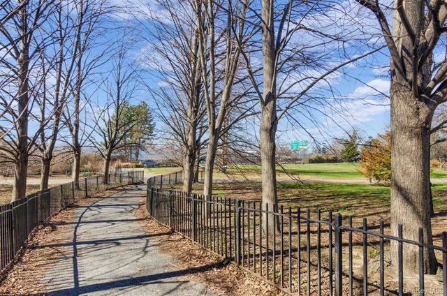 7101 Shore Road 2C, Brooklyn, NY 11209