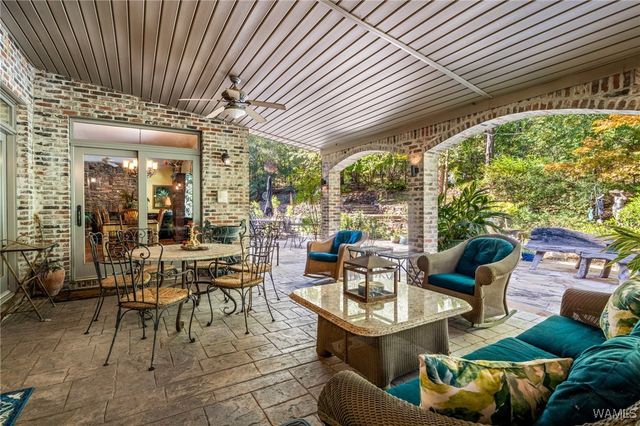 11465 WOODBANK, Tuscaloosa, AL 35405