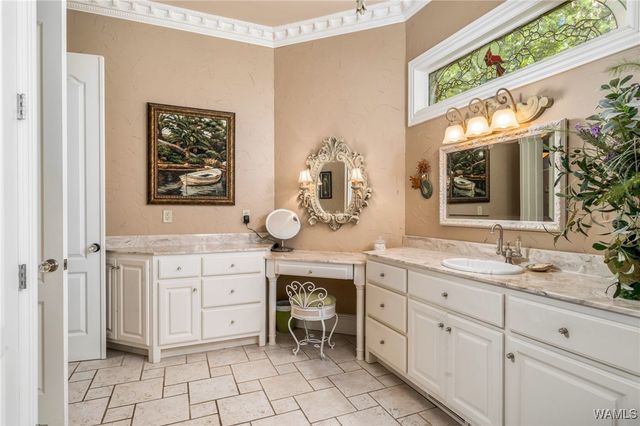 11465 WOODBANK, Tuscaloosa, AL 35405