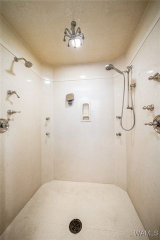 11465 WOODBANK, Tuscaloosa, AL 35405