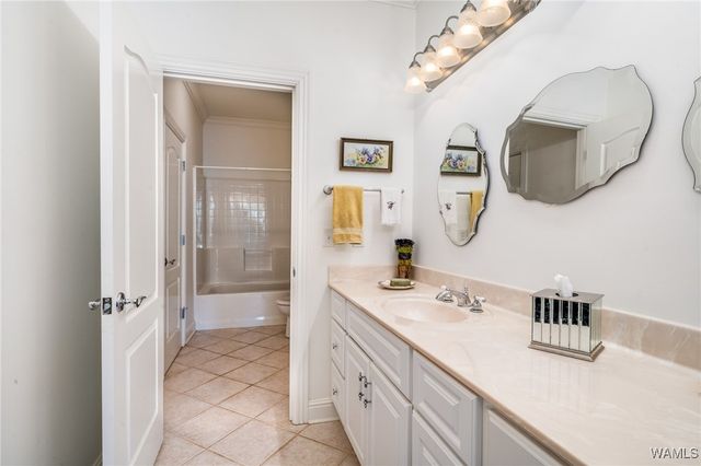 11465 WOODBANK, Tuscaloosa, AL 35405