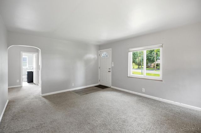 7066 Bridgetown Road, Green Twp, OH 45248