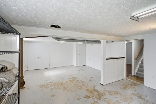 7066 Bridgetown Road, Green Twp, OH 45248