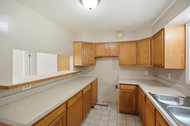 7066 Bridgetown Road, Green Twp, OH 45248